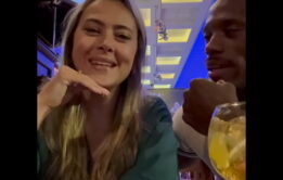 NEGÃO COME A CASADA . QUE LIGOU PARA O CORNO , NO MEIO DA AÇÃO / O GATO PRETO REI DOS CASAIS CUCLOUD HOTWIFE / VIDEO COMPLETO XVIDEORED OU SHEER LINK NO BANNER DO PERFIL / SUBSCREVA-SE NO PERFIL